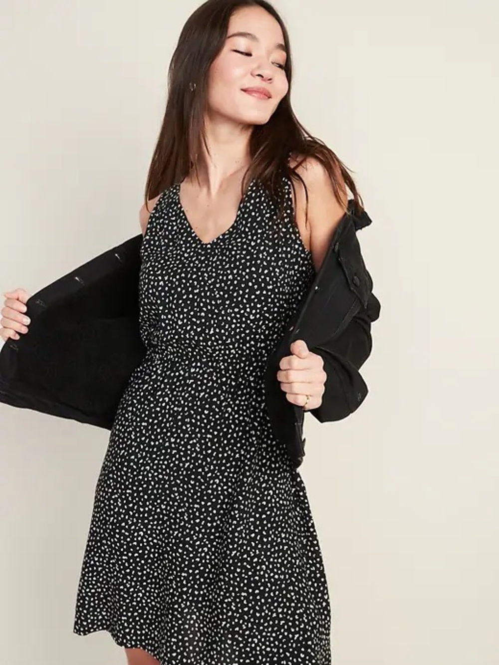 Old Navy Black White V Neck Midi Dress XL Sleeveless Waist Defined